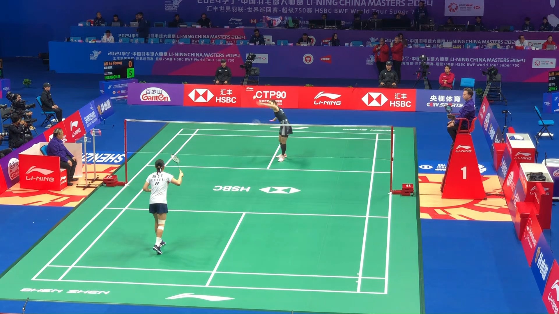 衣室气氛变 衣室气氛变