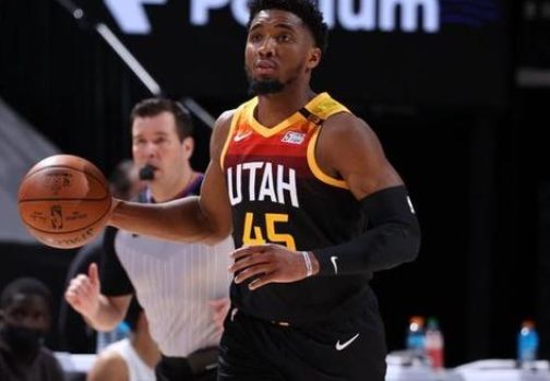 东契奇不同 东契奇不同